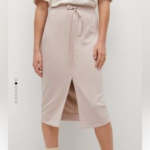 MANGO elastic waist skirt in Medium